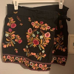 Embroidered Skirt/Short